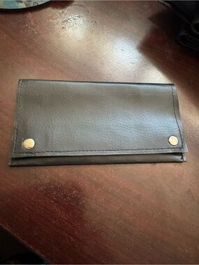 Black Snap-Closure Leather Wallet